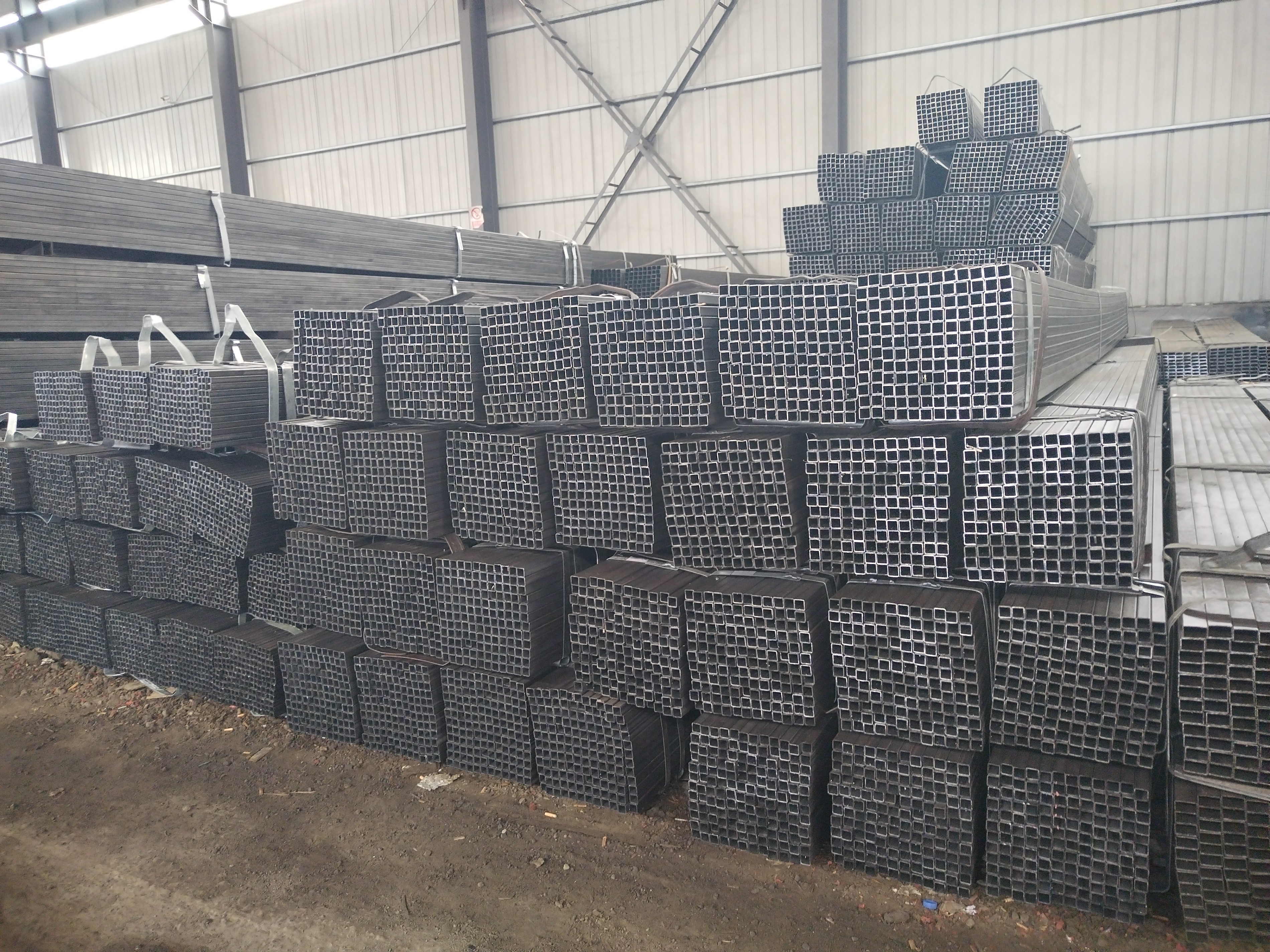 Galvanized square tube